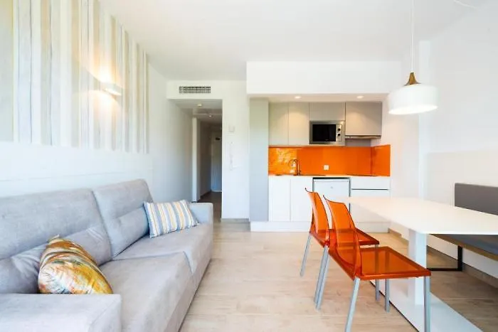 Casablanca Apartments, Santa Ponsa 3*,